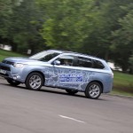 Mitsubishi Outlander PHEV AEX