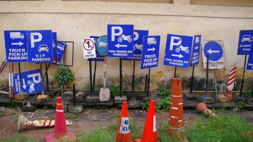 Parcare interzisa proiect de lege pentru ridicarea masinilor