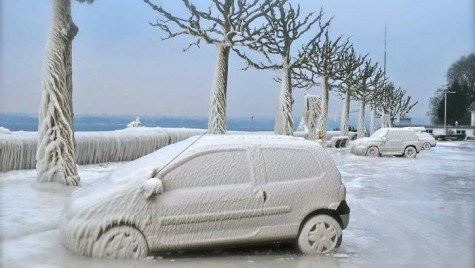 Regatul de gheață – V-ați deszăpezit mașina sau așteptați primăvara?