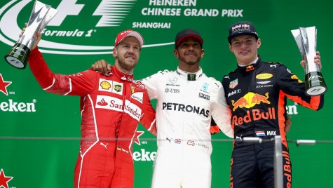 Mercedes se întoarce, Lewis Hamilton câștigă Marele Premiu al Chinei