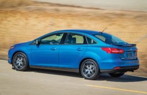 012-014_EC O FORD FOCUS_low