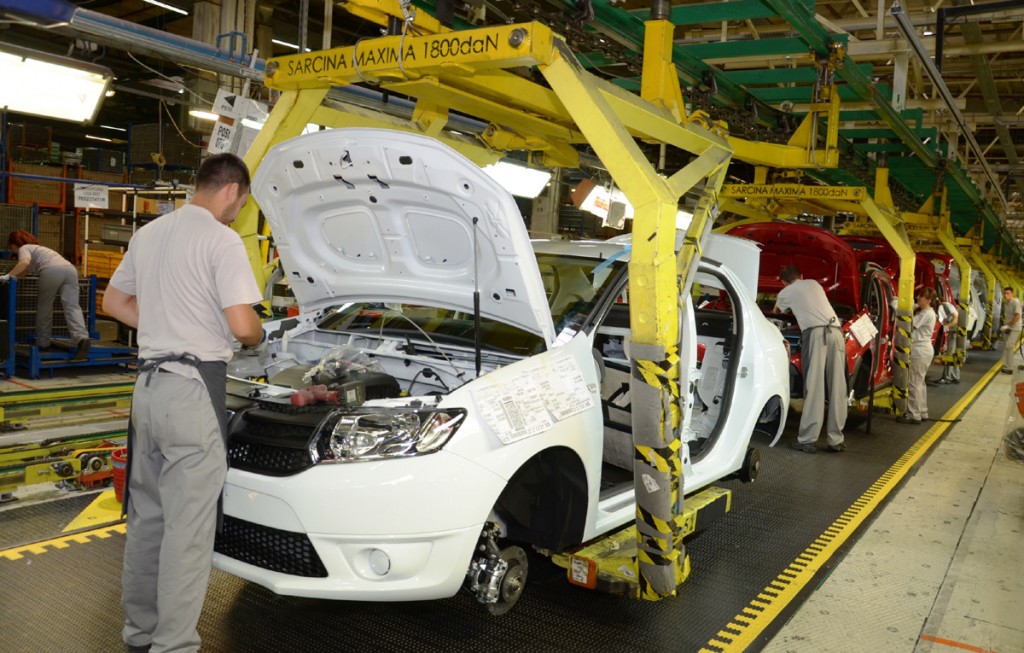 În primele nouă luni din 2018 Dacia a produs la Mioveni peste 200.000 vehicule