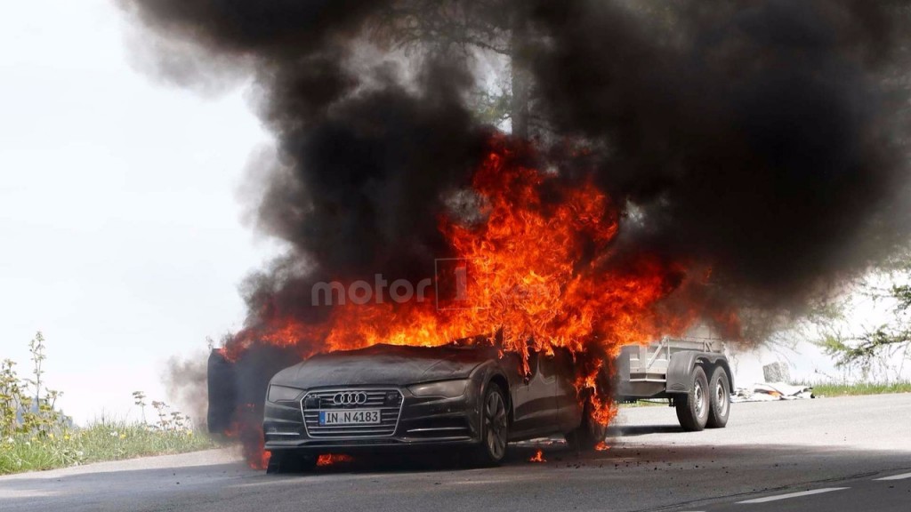 Audi A7 incendiu (3)