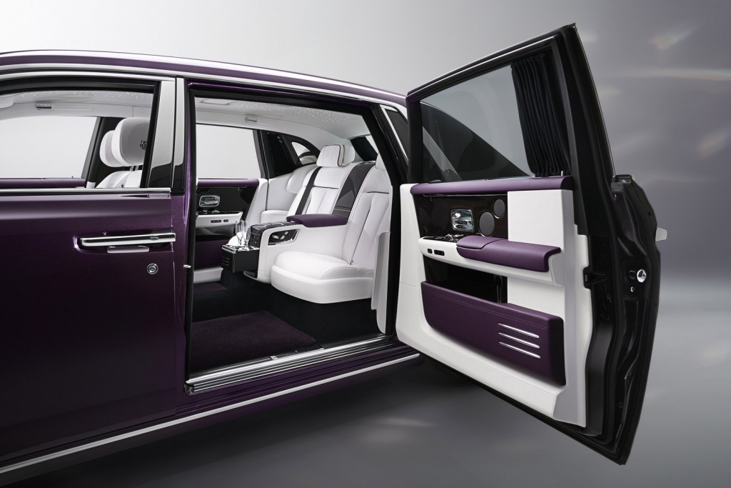 Rolls-Royce-Phantom-22