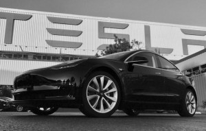 Tesla Model 3 (2)
