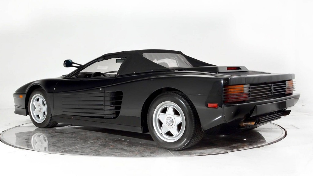 Ferrari Testarossa Michael Jackson (7)