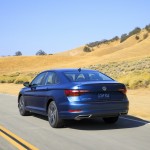 Volkswagen Jetta 2019 (9)
