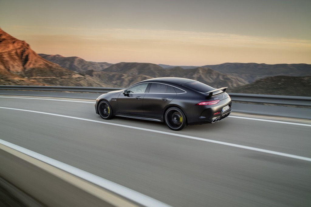 Mercedes-AMG GT 63 S 4MATIC+ 4