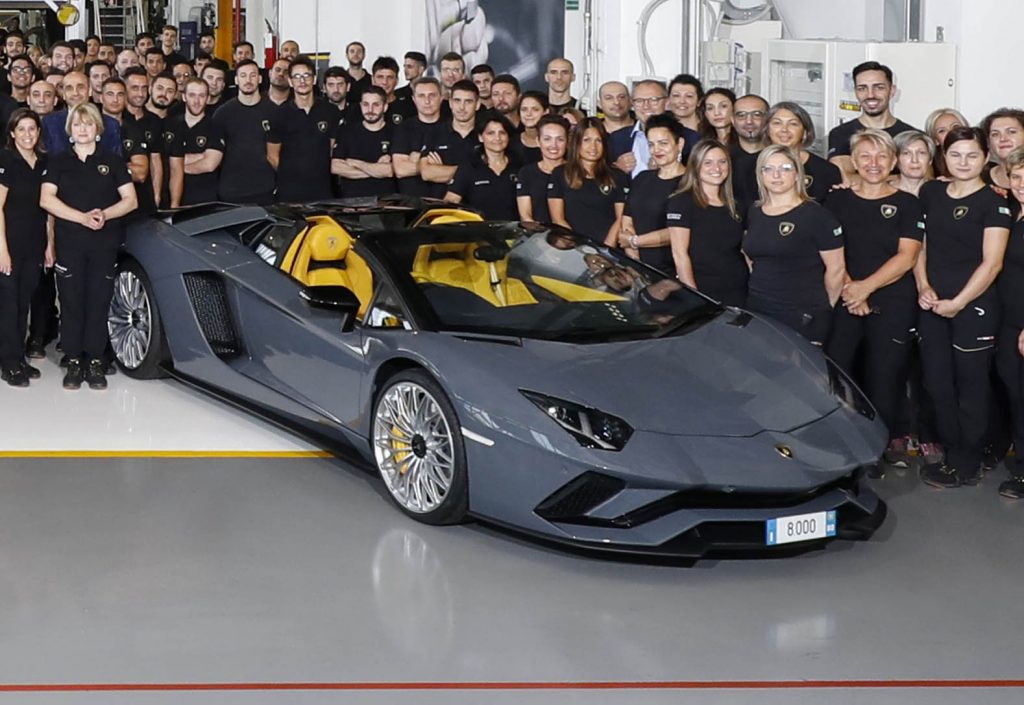 Lamborghini (1)