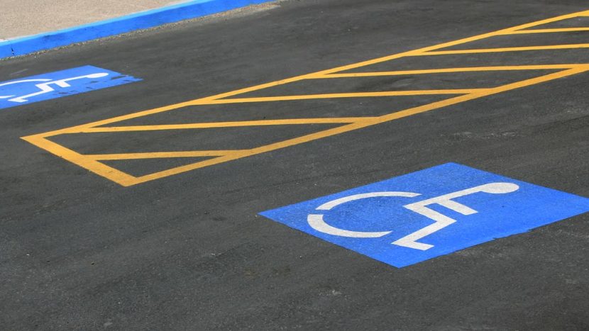 amenzi locuri de parcare persoane cu dizabilități