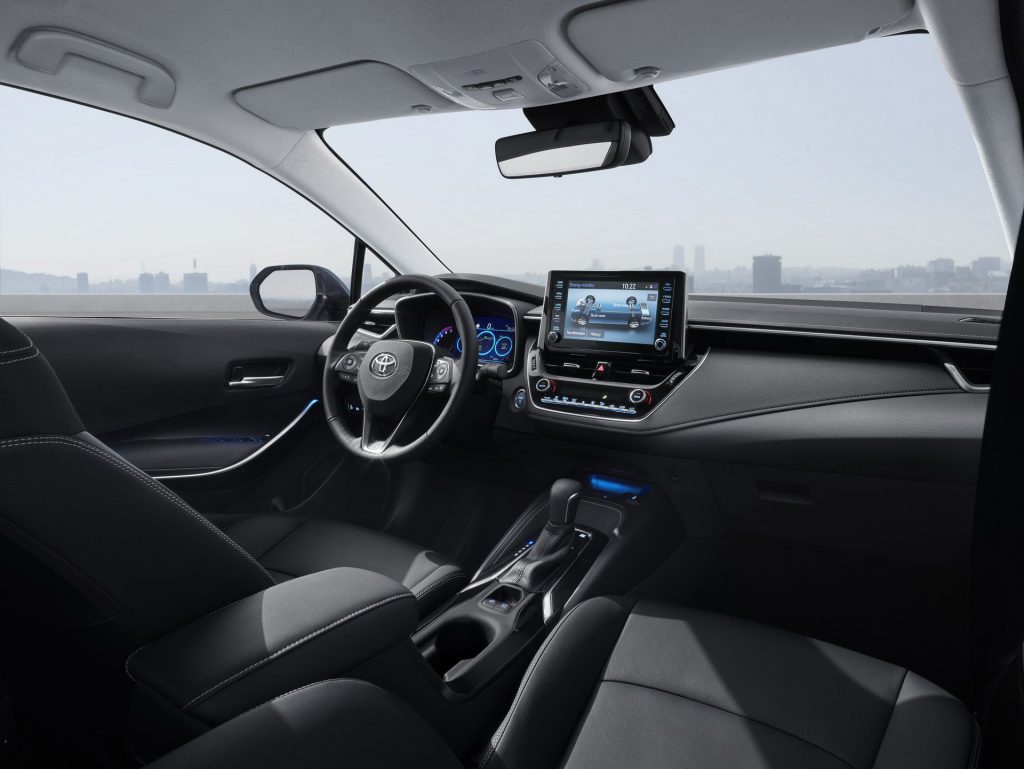 Noua Toyota Corolla Sedan - Informații și fotografii oficiale (25)