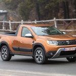 test dacia Duster pick-up pe sosea