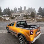 test dacia Duster pick-up pe sosea
