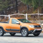 test dacia Duster pick-up pe sosea