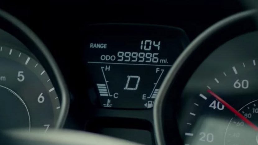 O șoferiță din America a parcurs 1,6 milioane de km în 5 ani! Cu ce mașină a reușit acest record