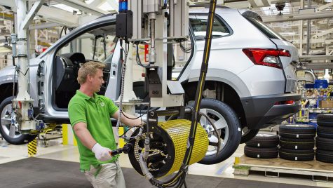VDA şi-a redus estimările privind ritmul de creştere a producţiei de autovehicule din Germania