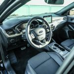 Test comparativ: Kia Ceed Sportswagon 1.4 T-GDI 7DCT vs Ford Focus Wagon 1.5 EcoBoost A8