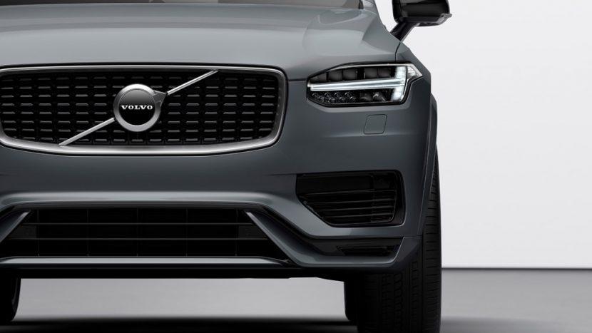 Volvo XC90 facelift - suedezii introduc o versiune mild hybrid