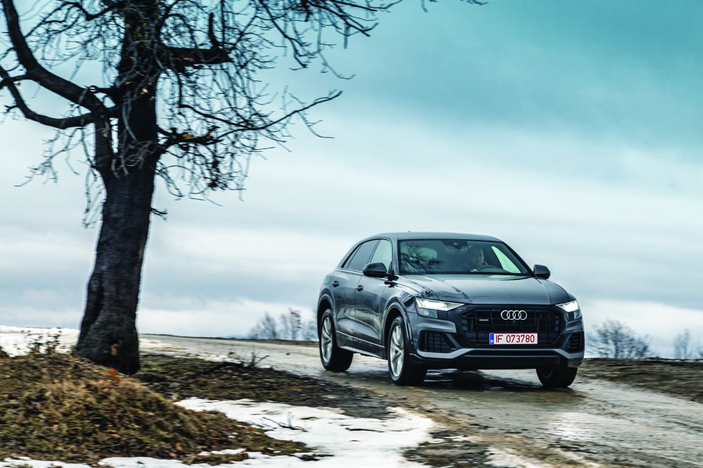 Test comparativ Audi Q8