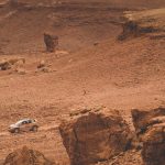 Dacia Duster in desert Autocar.co (3)