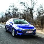 test comparativ Renault Megane Sedan vs Hyundai Elantra