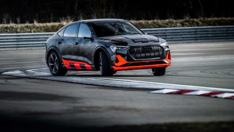 Audi e-tron și e-tron Sportback sunt „S”