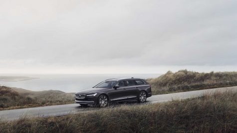 Volvo prezintă S și V90 facelift, de acum cu mild hybrid