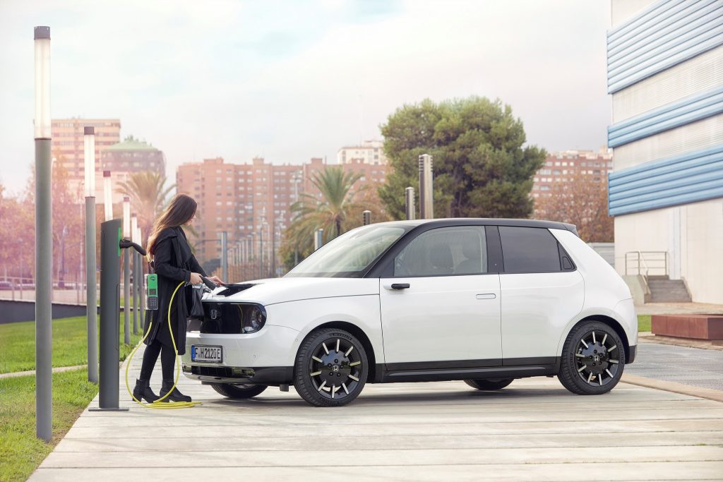 Honda e vine în octombrie în România, la 39.980 euro