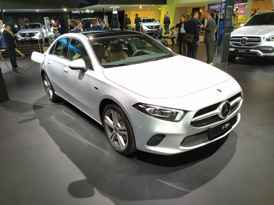 Mercedes A 250 e