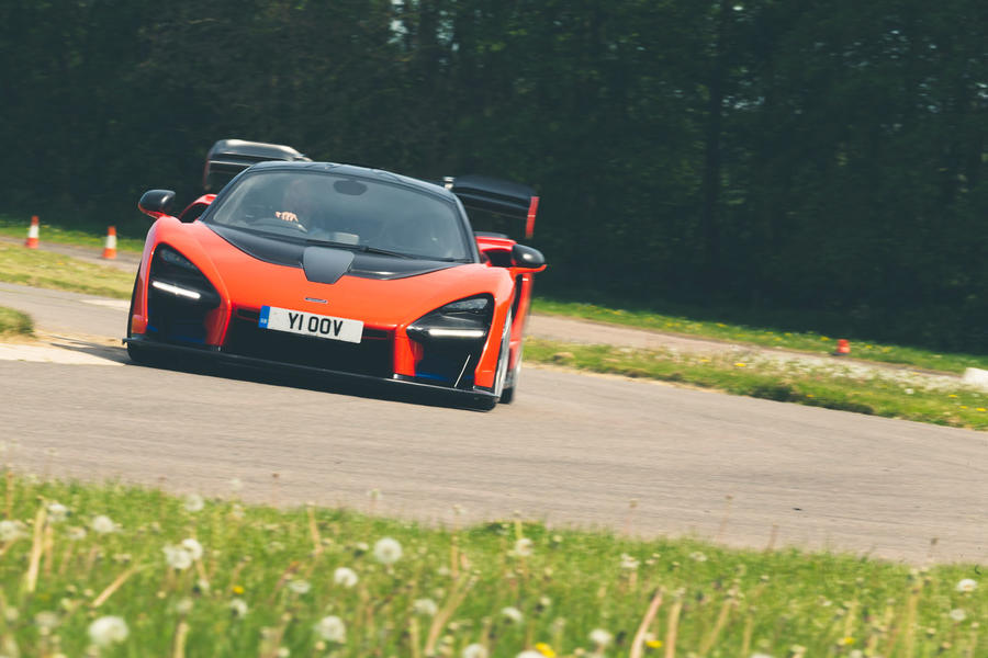 McLaren P1, McLaren P1, McLaren Senna test comparativ Autocar 2020 