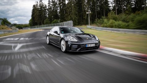 Porsche Panamera facelift: noul sedan a stabilit un nou record pe Nurburgring