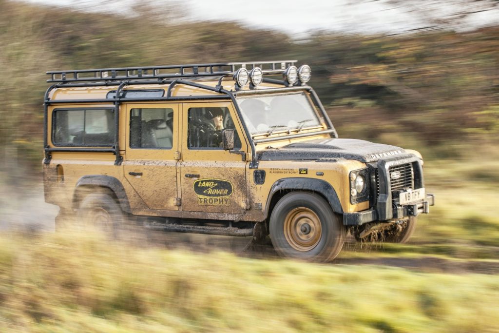 land-rover-defender-trophy-2-autoexpert.ro