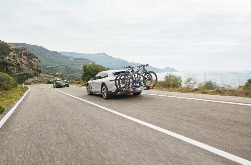 porsche-taycan-cross-turismo-autoexpert-17