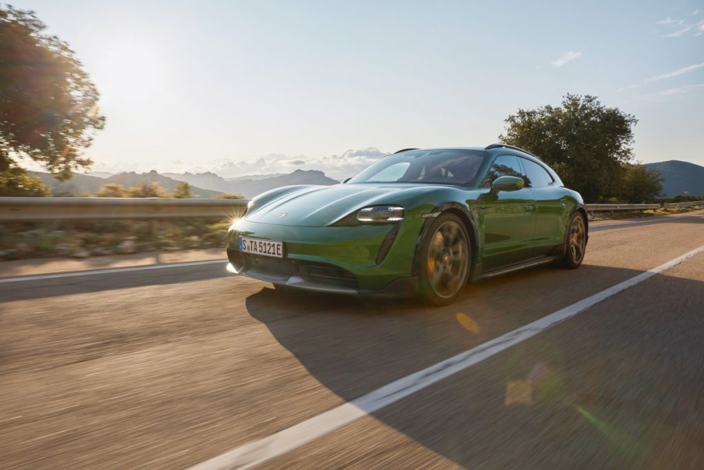 porsche-taycan-cross-turismo-autoexpert-22