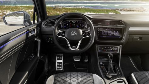 Versiunile plug-in ale unor modele Volkswagen nu mai pot fi comandate