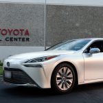 Nou record pentru Toyota Mirai: 1360 km cu un singur plin de hidrogen