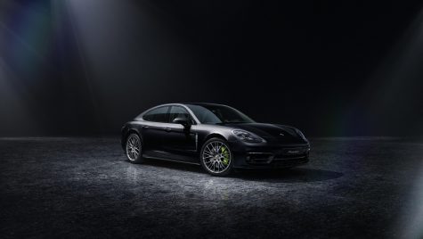 Porsche Panamera Platinum Edition debutează la Salonul Auto de la Los Angeles