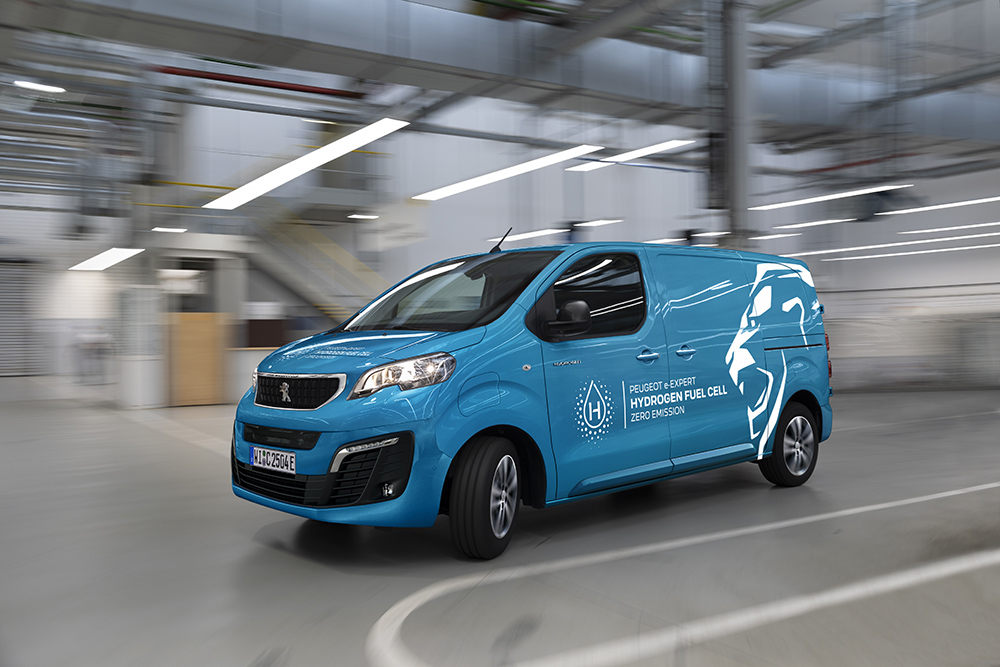 Peugeot e-Expert Hydrogen autoexpert.ro