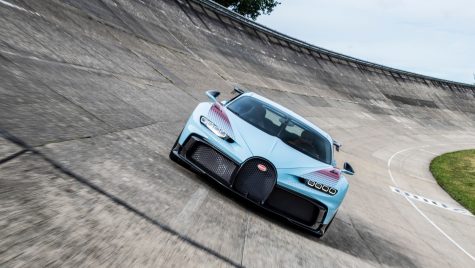 Bugatti Chiron Pur Sport: primul model creat prin programul de personalizare Sur Mesure