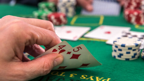 TUTORIAL – cum să calculezi cotele de câștig la Poker!