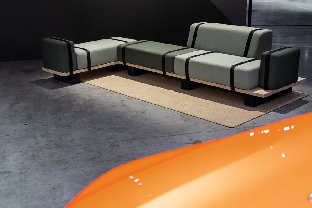 Showroom Dacia autoexpert.ro