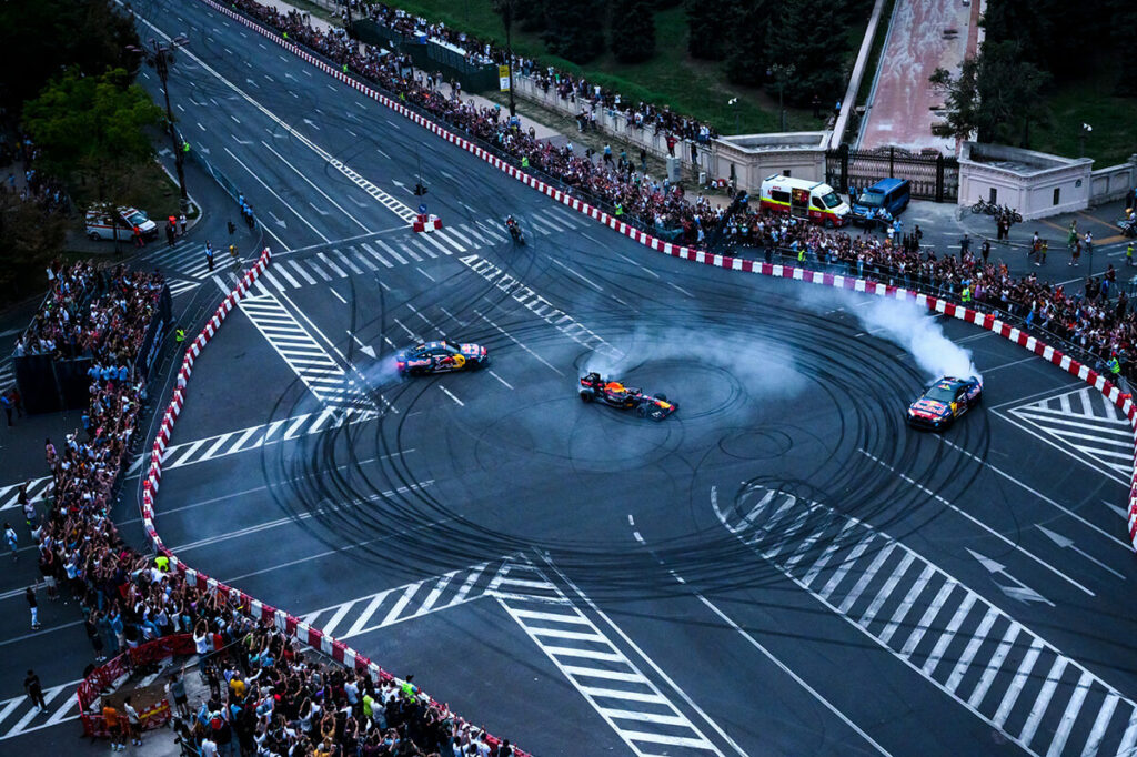 Drifterii Red Bull autoexpert.ro