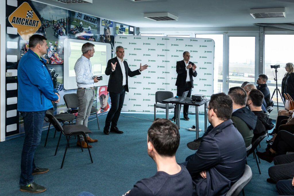 Tester baterie Dekra autoexpert.ro