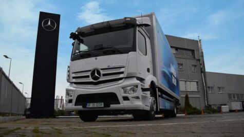 Mercedes-Benz a adus camioane electrice eActros pentru a fi testate în România