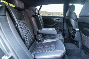 Audi RS Q8 autoexpert.ro