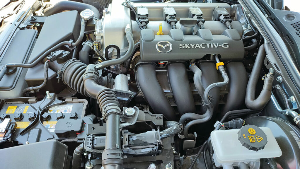 Cu Mazda MX-5 la Slănic Moldova autoexpert.ro