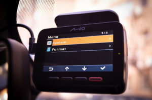 Camera auto DVR Mio MiVue 866 autoexpert.ro