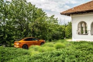 Skoda Enyaq iV Conacul dintre Vii autoexpert.ro