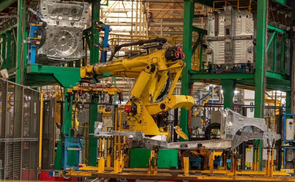 ACAROM: Producția de mașini a stagnat în noiembrie