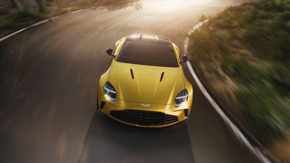 Aston Martin Vantage 2024 AutoExpert.ro